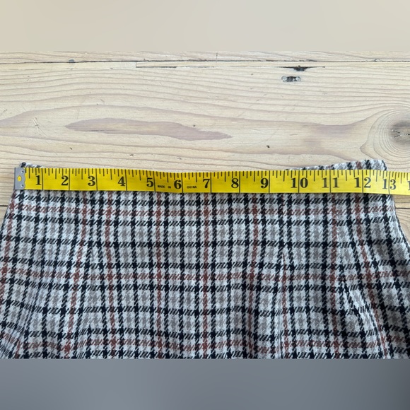Stunning Vintage Wool midi Skirt US 6P - Picture 6 of 8